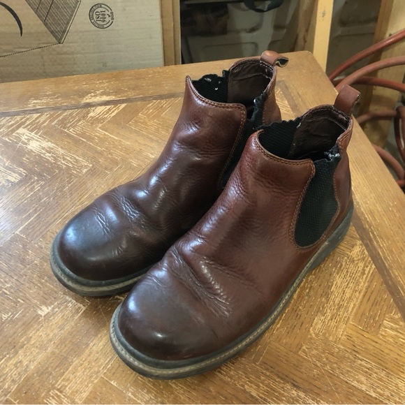 Prospector Chelsea Boots - Picture 5 of 8